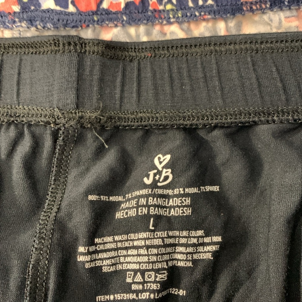 J&B sleep shorts /2pk - Picture 7 of 9